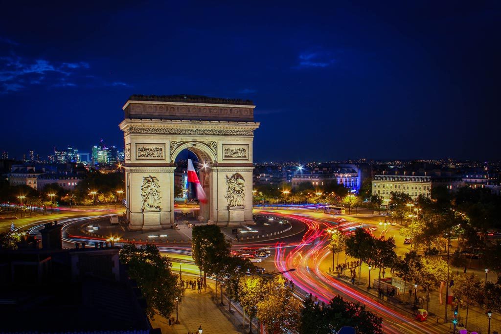 Paris Nightlife: fun things to do in Paris at Night – World In Paris