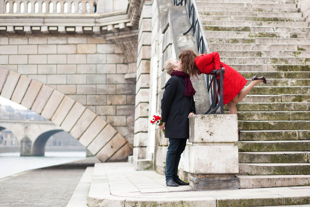 tours in paris for couples