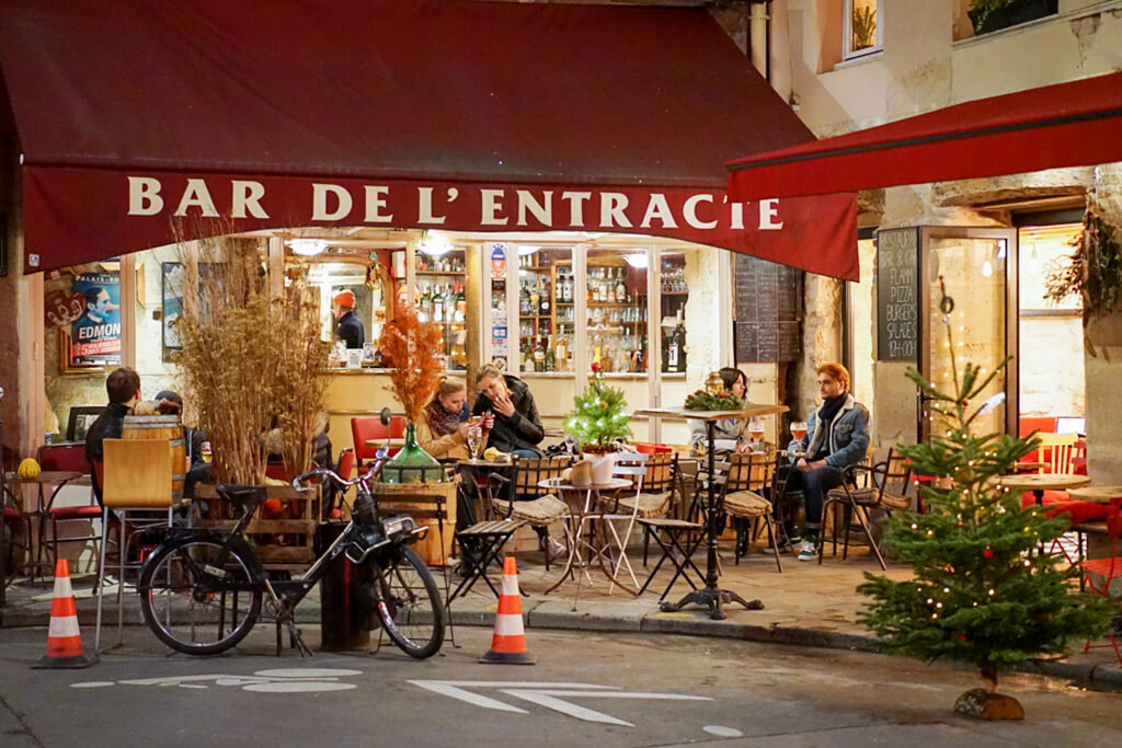 Parisian Cafe