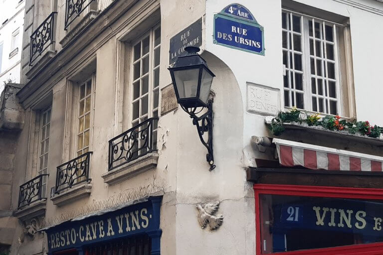 Rue de la Colombe - A Story of Birds | World In Paris