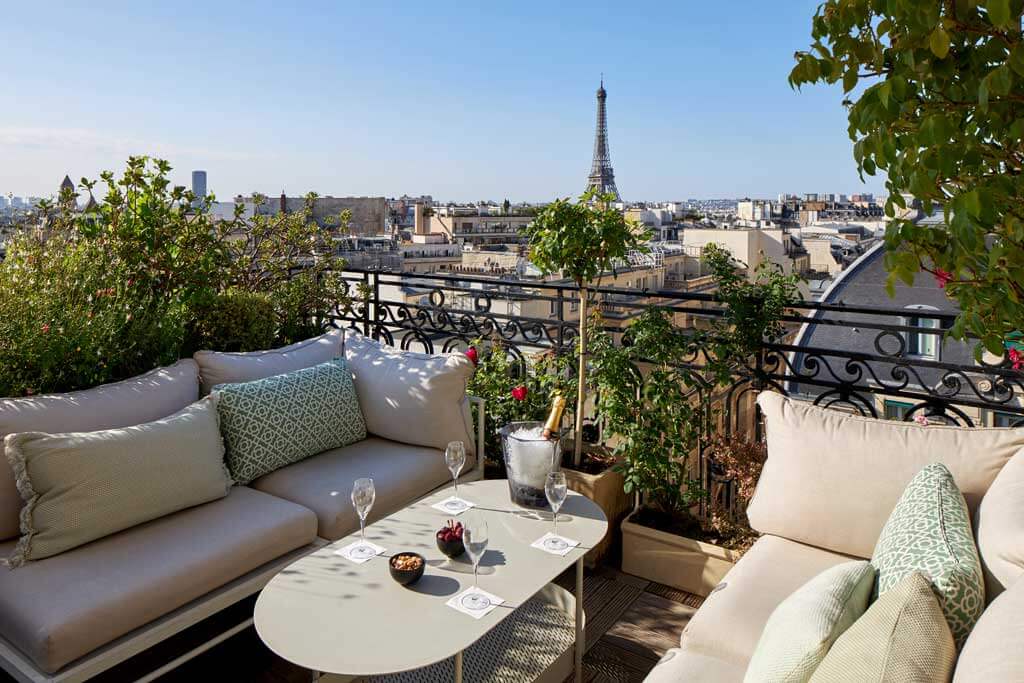 ✨ secret rooftop bar in Paris with panoramic views of the city We stum