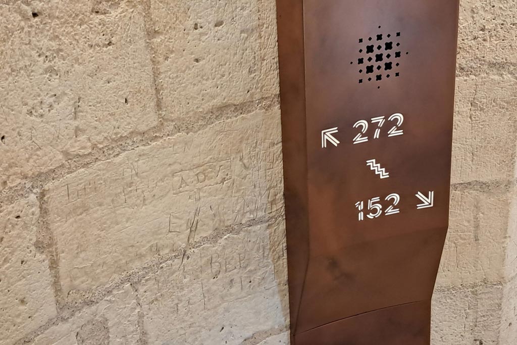 Notre Dame Towers has 424 stairs